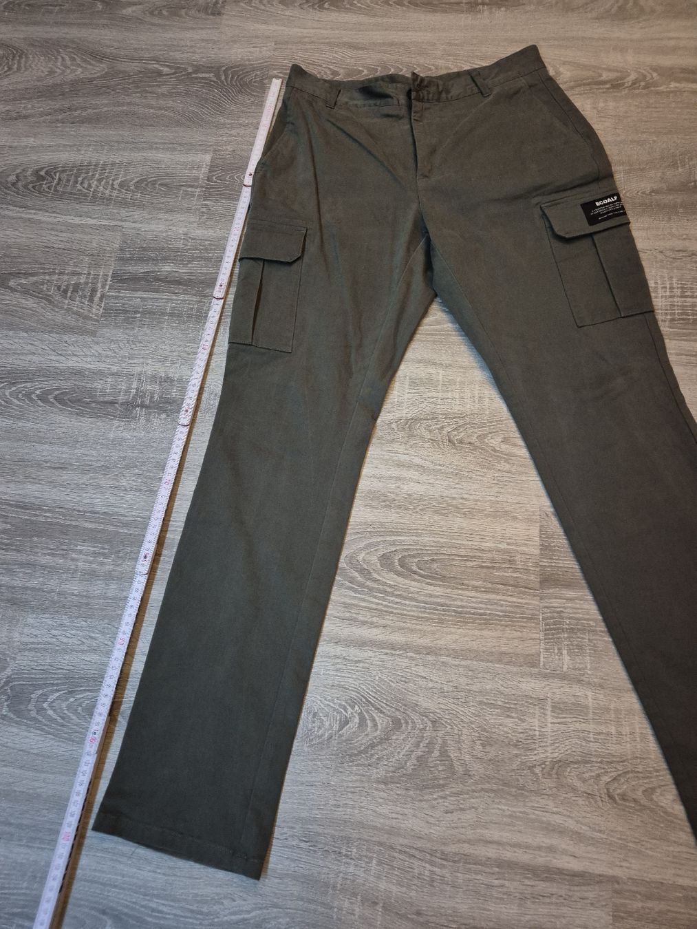 Pantaloni: Pantalon cargo Ecoalf kaki, taille 32 – Nuovo (secondo la descrizione) da Chevenez venduto da Pippomy