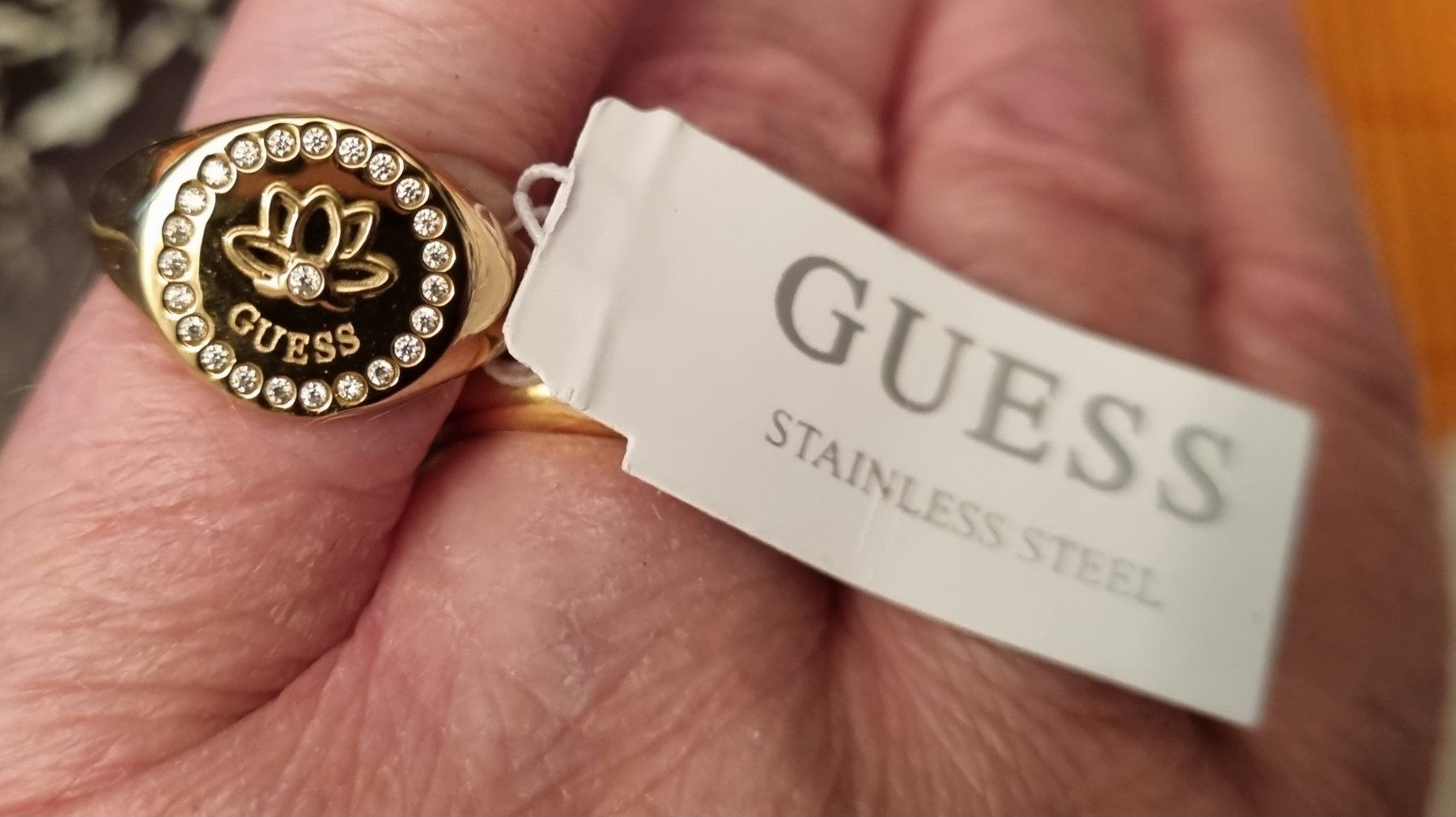 Guess Bagues: Guess Ring – Neuf avec emballage d'origine à Schaffhausen par Karat0 2