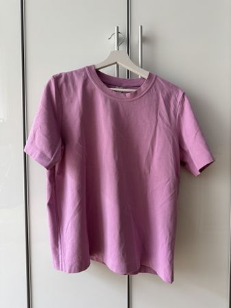 Arket T-Shirt, lila, Top Zustand!