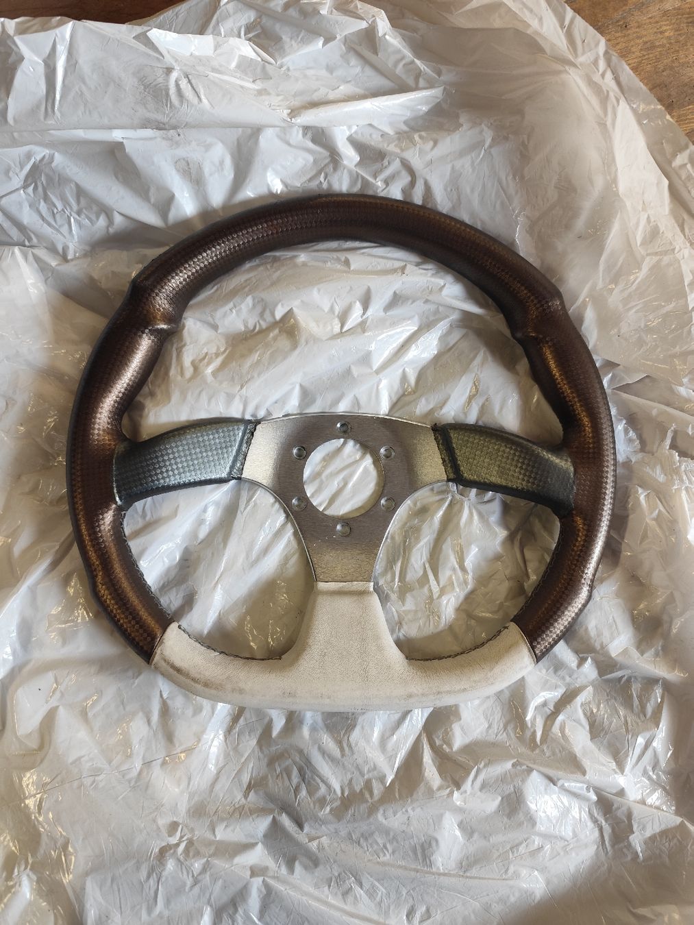 Tutti pezzi di ricambio auto: Volant Nivola DShape – Usato da Fully venduto da rom_8rkp