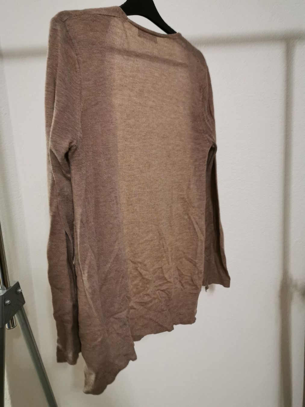 Zara Giacche: Zara Strickjacke Damen Gr. M beige – Usato da Bonaduz venduto da TheCahenzli 2