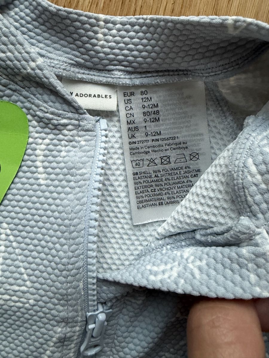 Costumi da bagno: Badeanzug Baby Grösse 80 Neu – Nuovo (secondo la descrizione) da Hinwil venduto da crn139 1