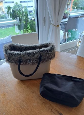 OBag Tasche mit mit abnehmbarem Kunstfell, NP: 150.-