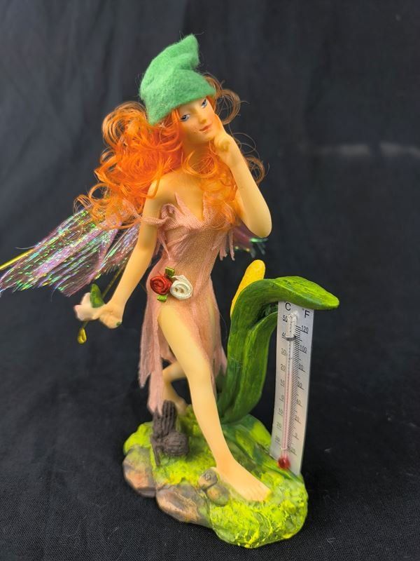 Figurines: Elfin mit Termometer – D'occasion à Rüti ZH par Restwert_Rueti_ZH 1