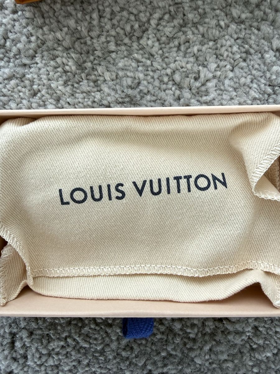 Louis Vuitton Porte-clés: Louis Vuitton Schlüsselanhänger – Neuf avec emballage d'origine à Frauenfeld par Muriel035 1