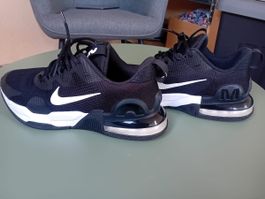 Nike Air Max Schuhe schwarz Herren Grösse 45.5 