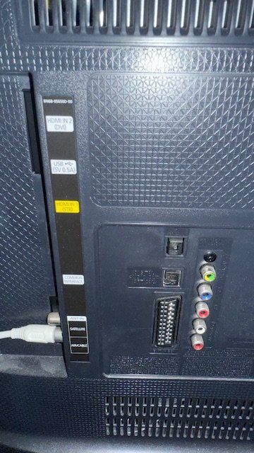 Televisori: Fernseh-/Bildschirm – Usato da Kriens venduto da Andia63 2