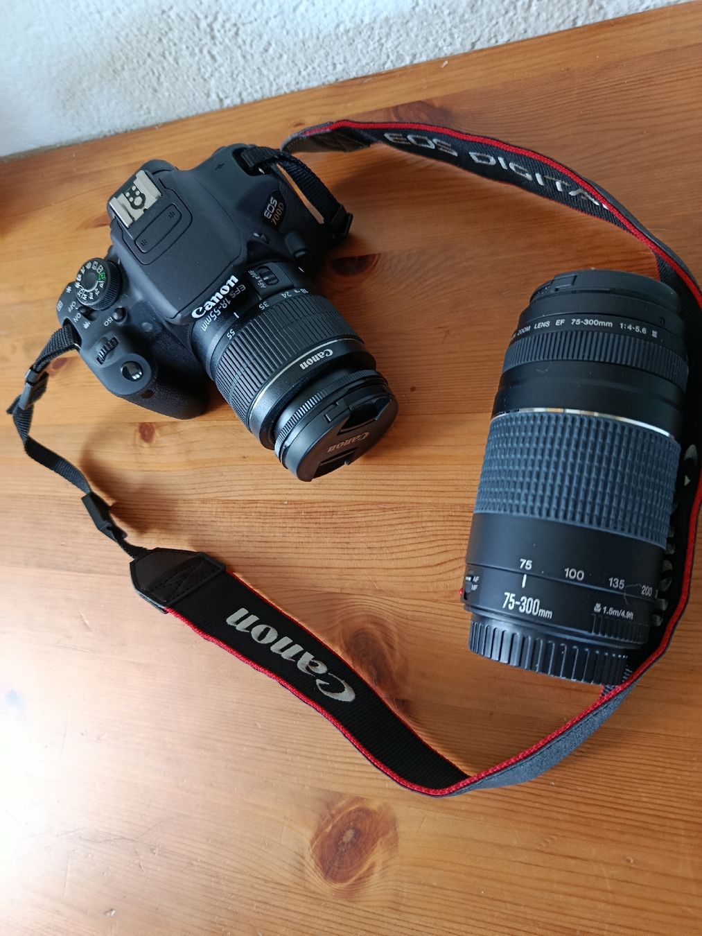 Canon Fotocamera: Canon EOS 700D mit 2 Objektiven – Usato da Gerlafingen venduto da JessicaBruppacher 1
