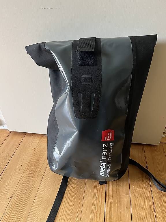 Ortlieb Zaini: Ortlieb Rucksack Velocity ? Unbenutzt – Nuovo (secondo la descrizione) da Niederurnen venduto da gebrauchtbrauchbar 1