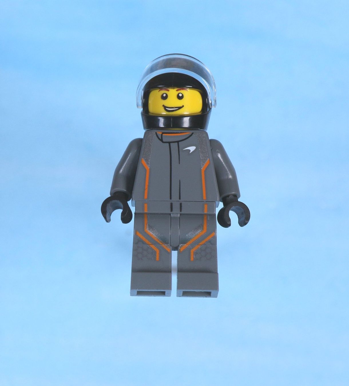 Lego Spielzeuge: LEGO Minifigur McLaren Senna Driver – Gebraucht aus Hettlingen von Scholi99