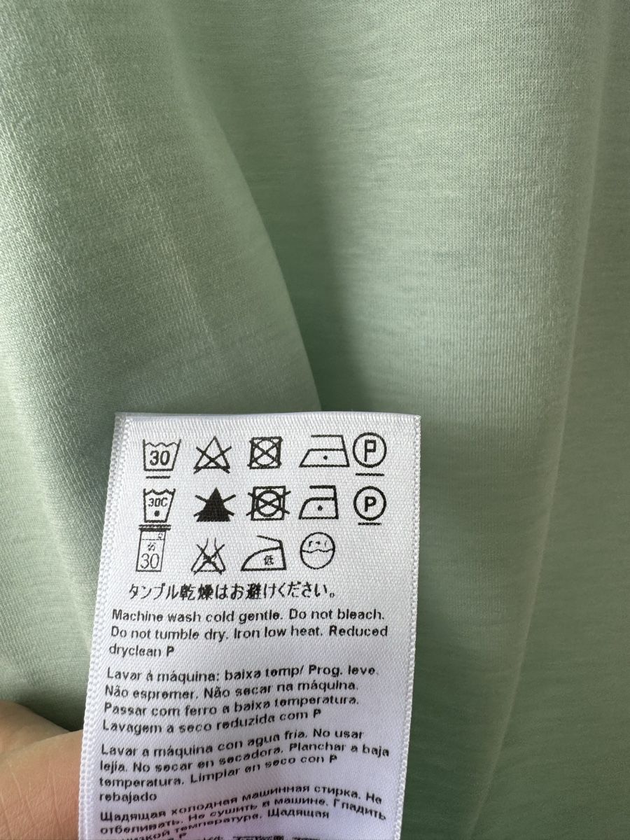 Escada Top: Escada Top mit Print mint Gr. M – Nuovo (secondo la descrizione) da Brütten venduto da Rod816 7