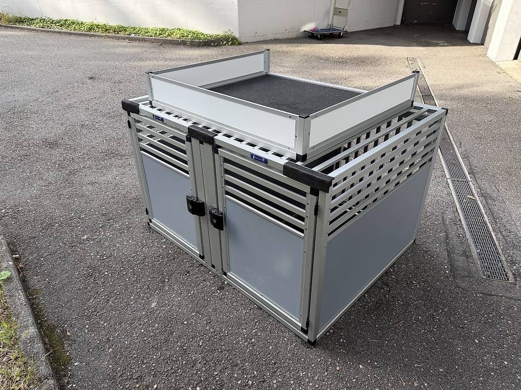 Cages, transport & sécurité: Doppelhundebox – D'occasion à Luzern par Gimpreza89 3