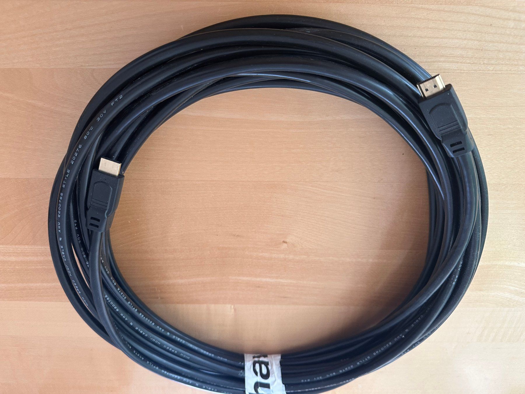 Panasonic Videoprojektoren: Panasonic Beamer PT-AX200E – Gebraucht aus Wettswil von christophmaurer 4