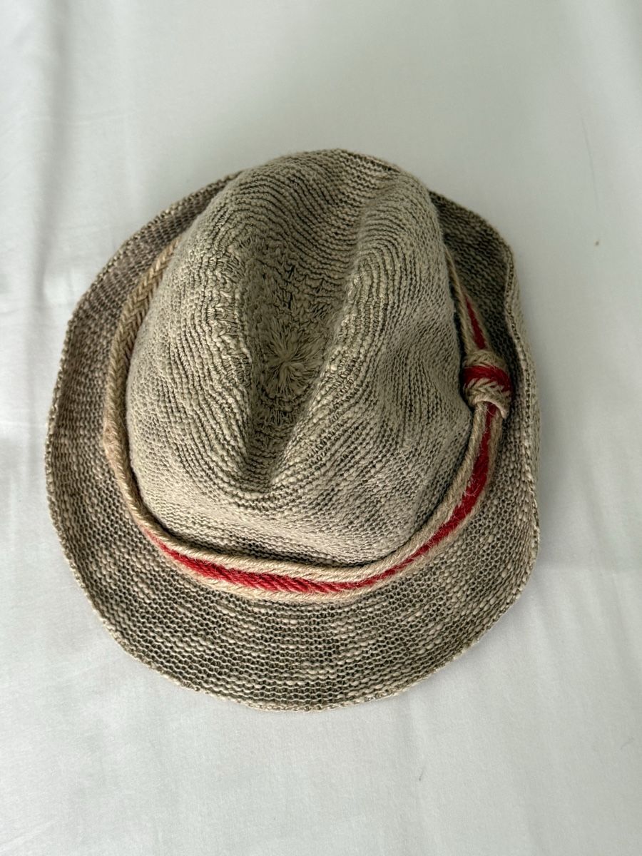 Zara Sonstige Jungenkleidung: Kids Zara Beige Hat – Gebraucht aus Horgen von thesilverarrow