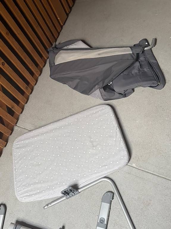 Betten: Chicco Next2Me essential Beistellbett Grau – Gebraucht aus Boll von BernerIn_89 1
