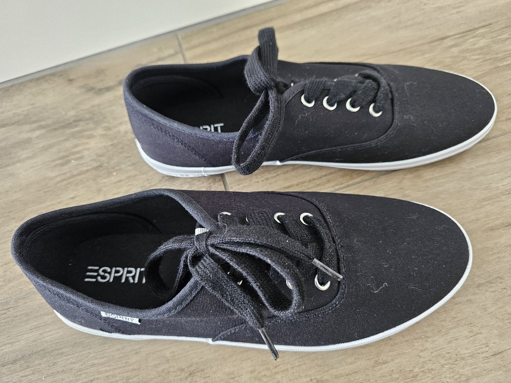Esprit Damenschuhe: Sneaker Esprit Gr. 39 NEU – Neu (gemäss Beschreibung) aus Neukirch (Egnach) von Bonita6 4