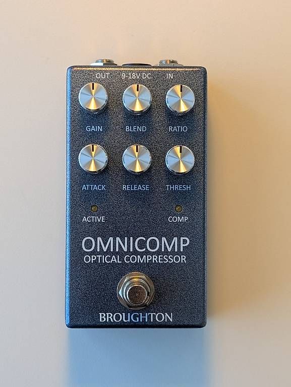 Strumenti musicali: Broughton Omnicomp Compressor für Gitarre oder Bass – Usato da Windisch venduto da Kookmeyer1