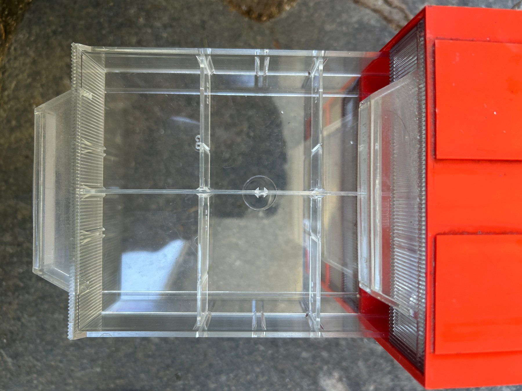 Behälter & Ähnliches: Sortiersystem / Schubladenbox / Sortimentskasten – Gebraucht aus Fribourg von Arastit 3