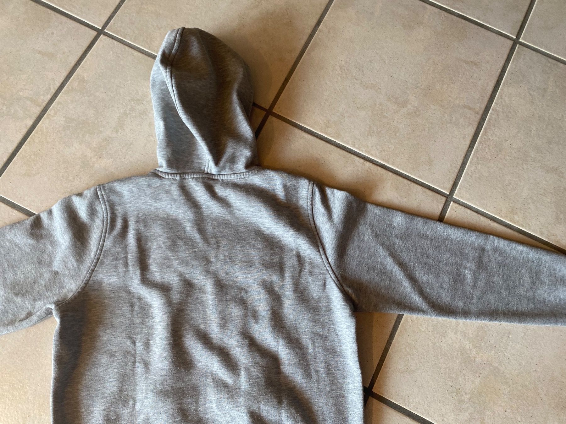 Maglioni & Felpe: Sweatshirt capuchon 152 JAKO gris – Usato da Orpund venduto da Mary8972 7