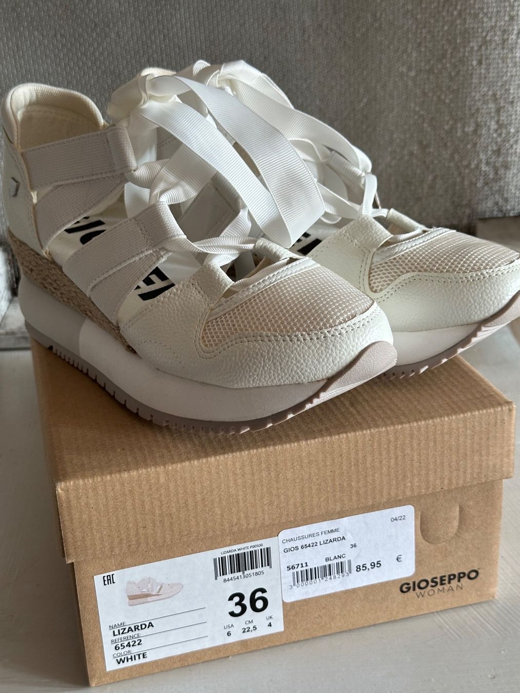 Scarpe da donna: Neu! Schnürpumps Lizarda white Gr. 36 Gioseppo – Nuovo e nell'imballaggio originale da Domdidier venduto da Lilalu168