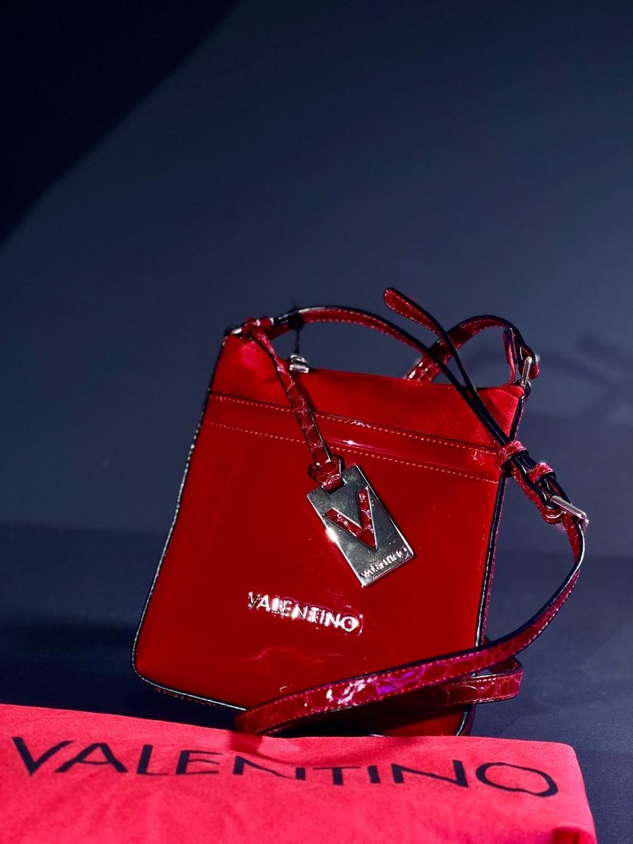 Borse da donna: Mario Valentino Luxury Handbags – Nuovo (secondo la descrizione) da Lugano venduto da Paolabiesse
