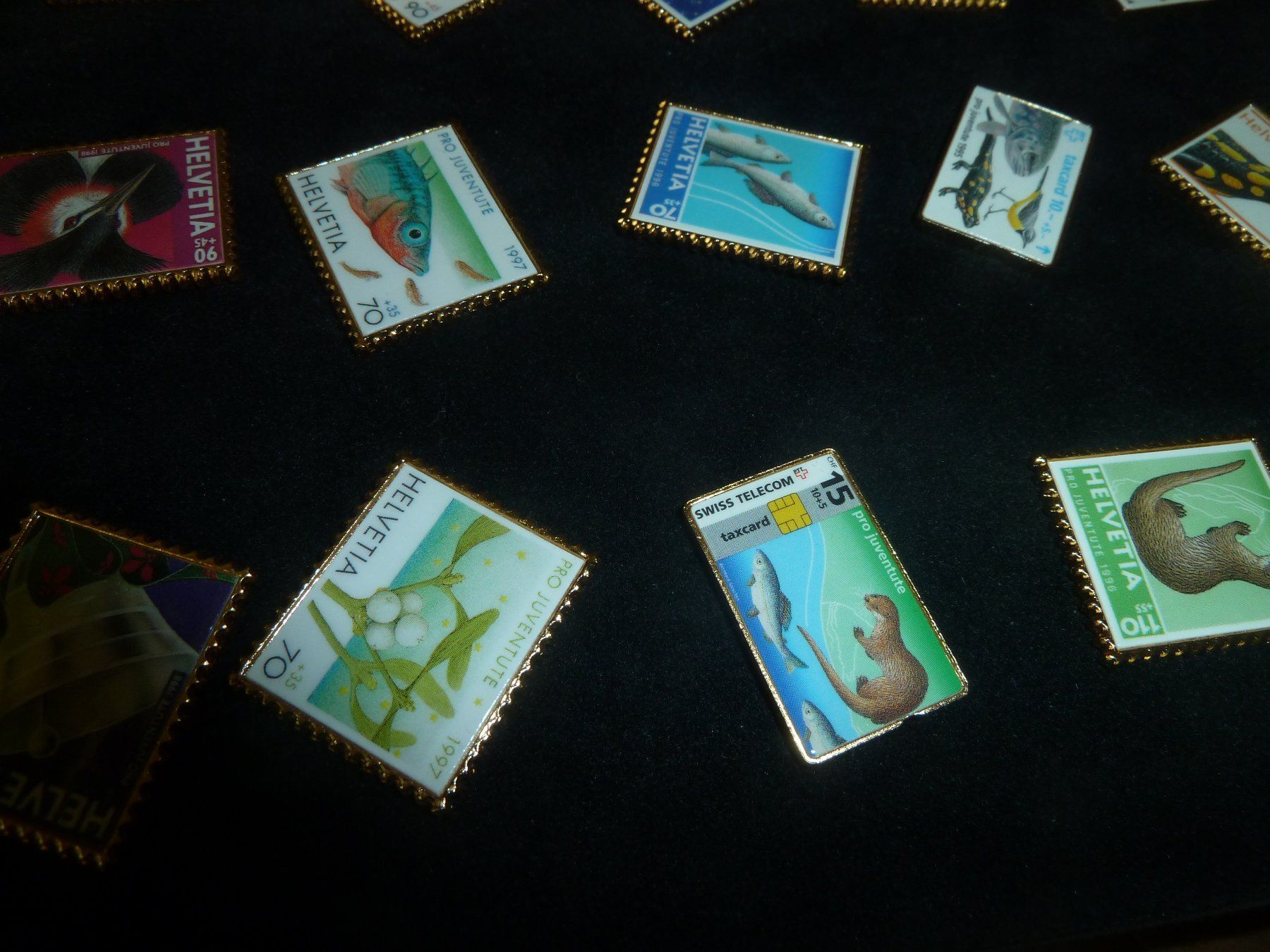Plaketten & Abzeichen: Briefmarken-Pins ...cooles Lot – Gebraucht aus Rieden SG von jamilau 5