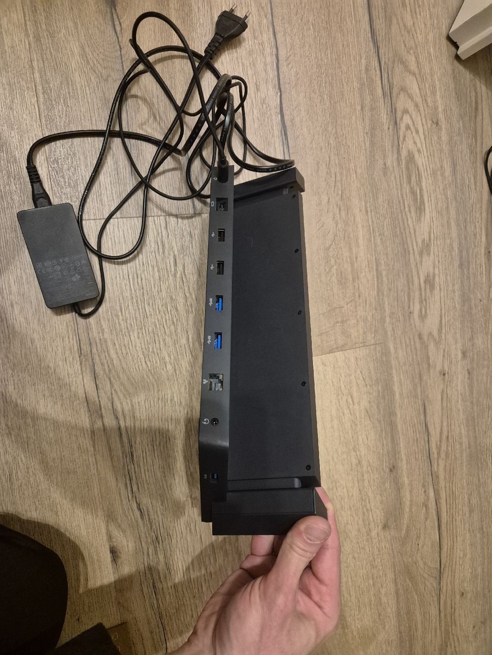 Microsoft Docking station: Docking-Station für das Surface Pro 3 – Usato da Osterfingen venduto da Netdor 1