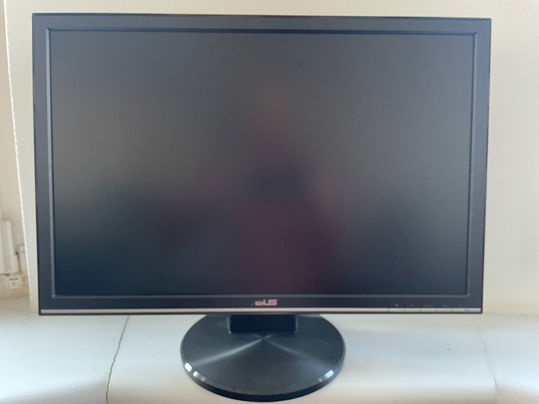 Asus Monitor: Asus Bildschirm VW222 U , VGA oder DV-I Anschluss – Usato da Zug venduto da Cry71