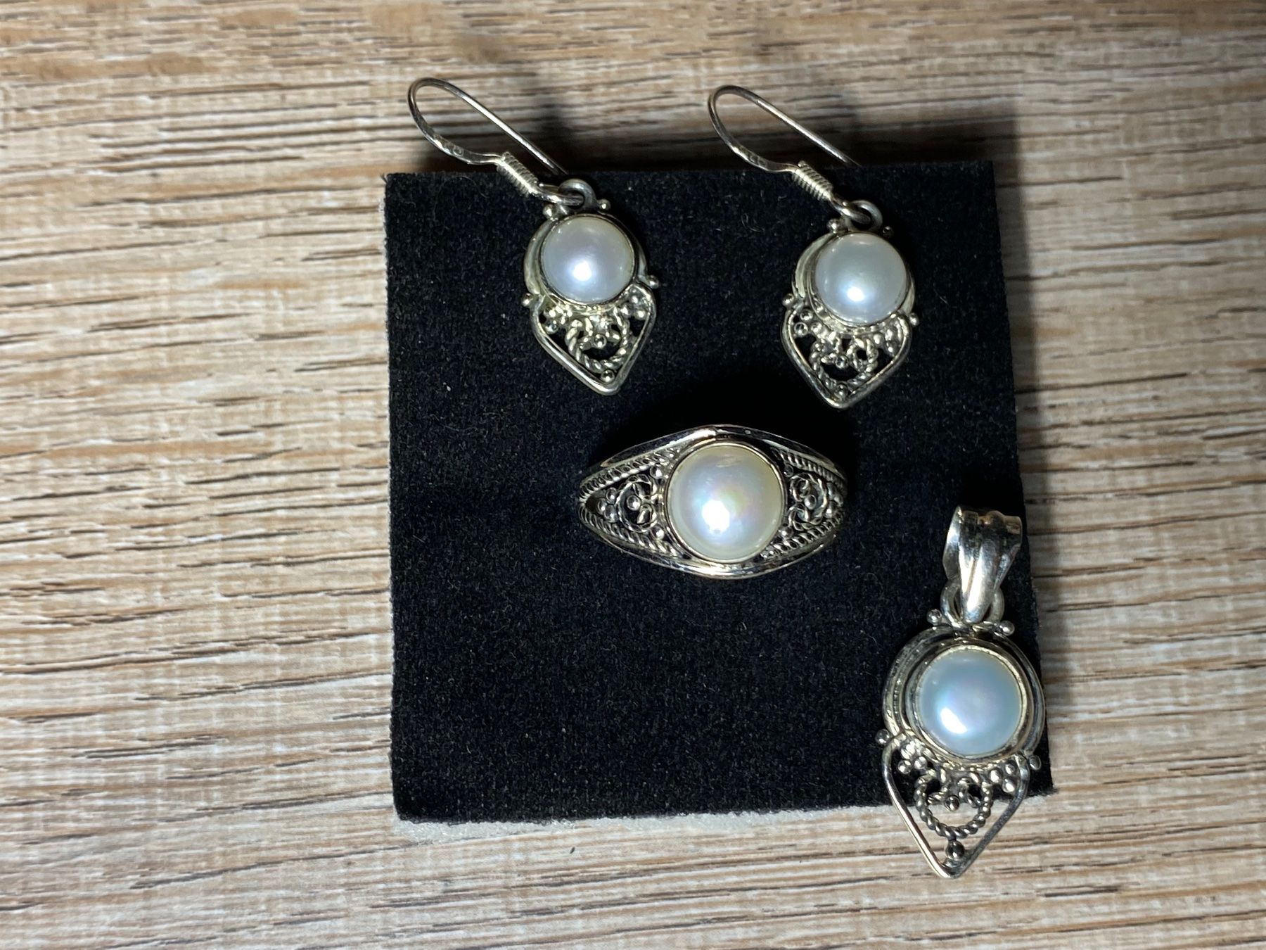 Anhänger: Schmuckset aus Silber 925 mit Süsswasserperlen – Neu und originalverpackt aus Laax von Kiki_Kingdom3 5