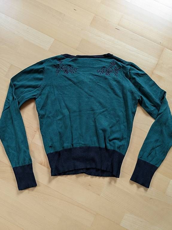 Jacken: Feinstrick Cardigan – Gebraucht aus Rüeterswil von Ostara90 1