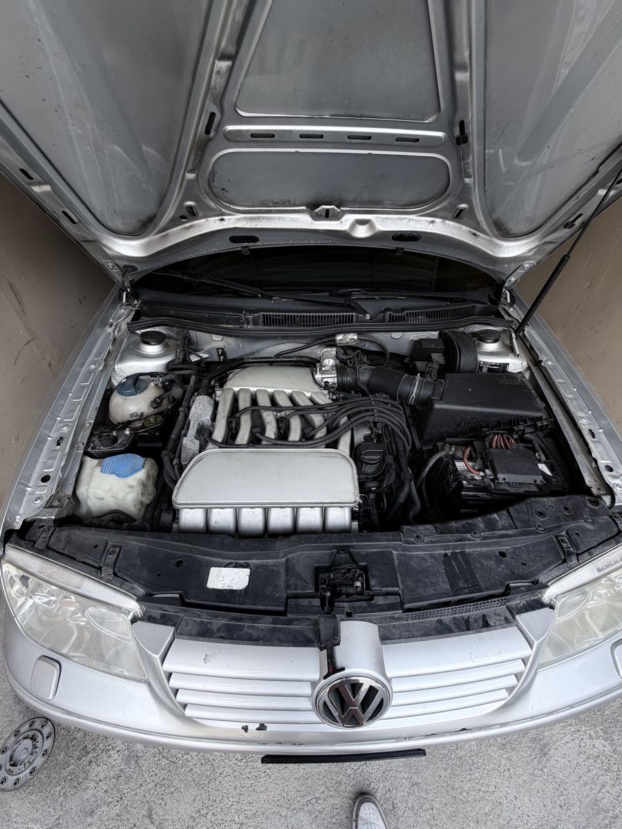 VW Automobili: Vw Bora 2.8 VR6 – Usato da Muraz (Sierre) venduto da aud_t8fz 3