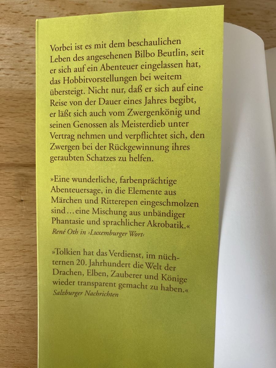 Bücher: Der kleine Hobbit - J.R.R. Tolkien – Gebraucht aus Schwarzenburg von  4