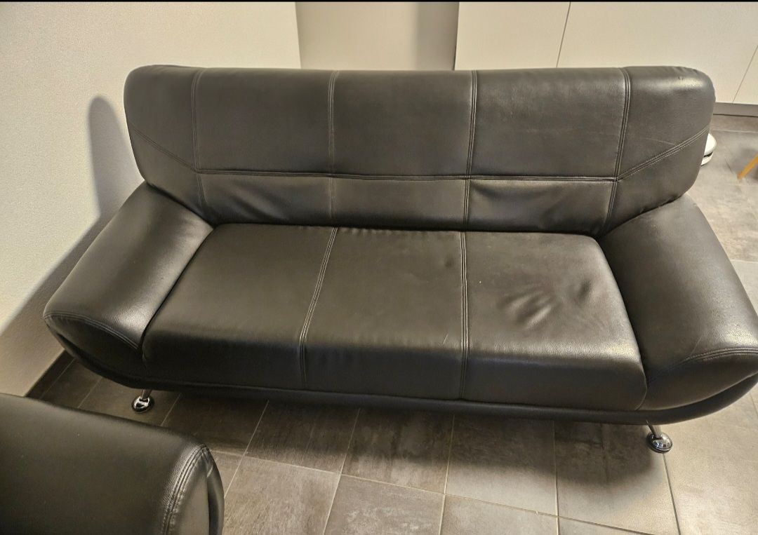 Divani: Sofa Set 2-teilig Kunstleder schwarz gebraucht – Usato da Luterbach venduto da fum_c2n2 2