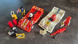 2 Playmobil Rennwagen mit Zubehör wie abgebildet