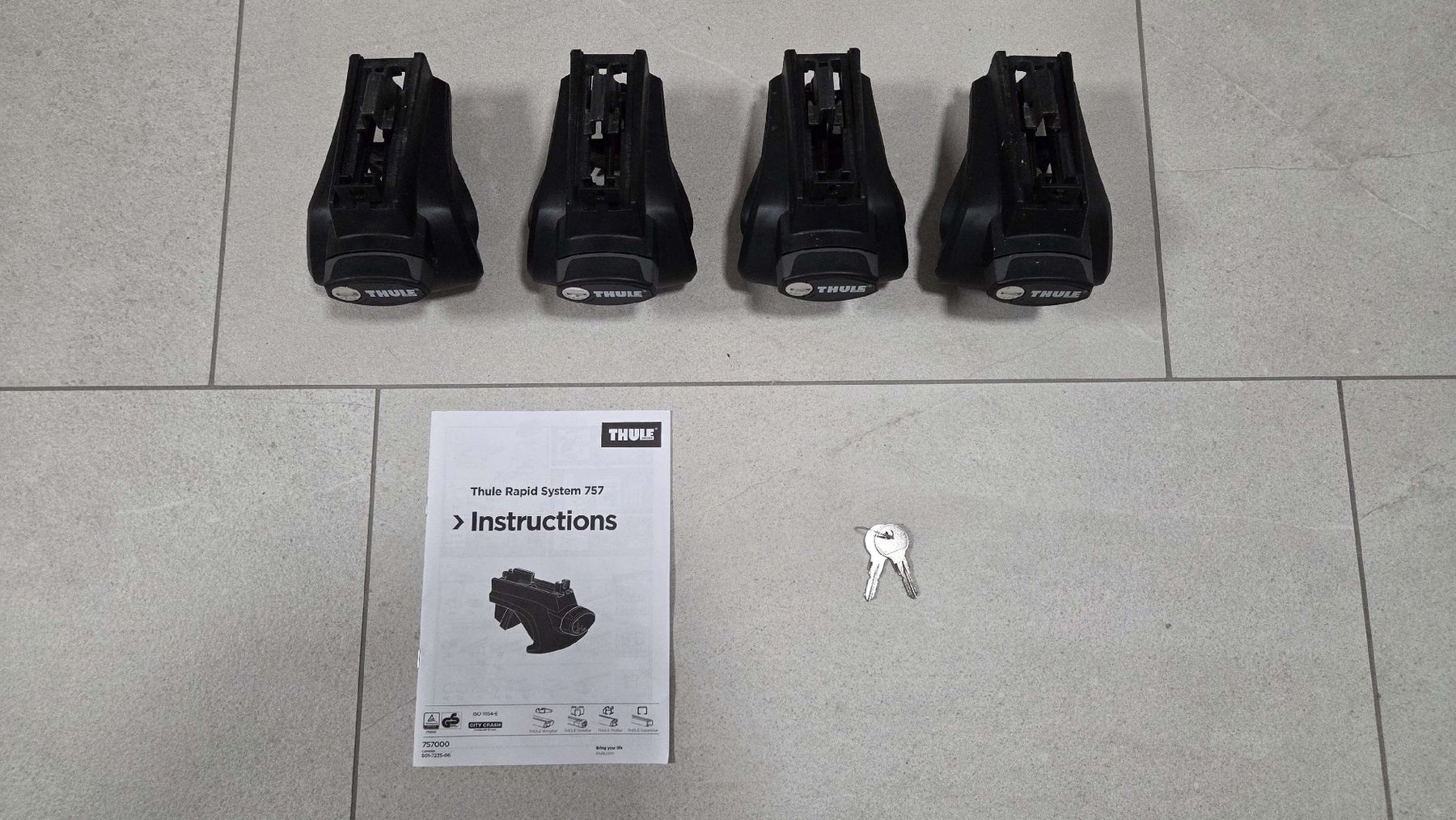 Thule Dachträger: Thule Rapid System 757 Dachträgerfüsse gebraucht – Gebraucht aus Brütten von Chrigel770