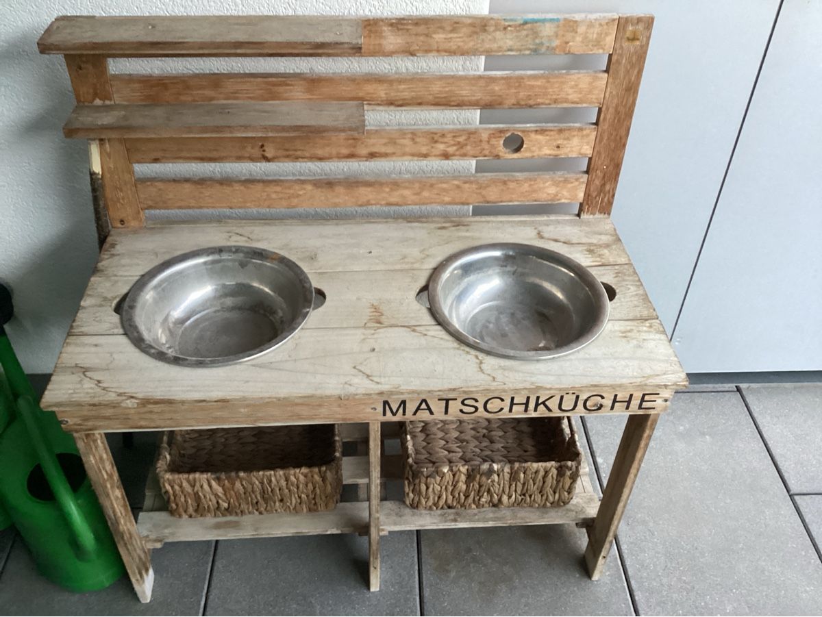 Giocattoli: Matschküche Sandküche – Usato da Unterlunkhofen venduto da Beko80