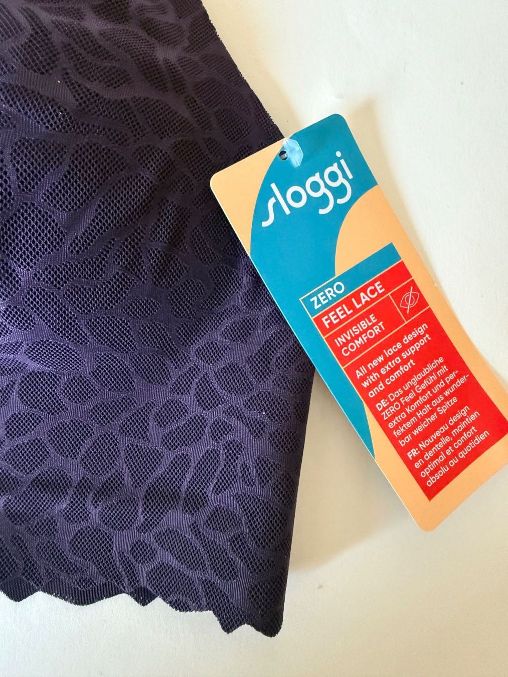 Sloggi Altra biancheria intima: SLOGGI, Top ZERO FEEL LACE, Grösse M, Farbe Violett – Nuovo e nell'imballaggio originale da Rudolfstetten venduto da gst_g7xl 1