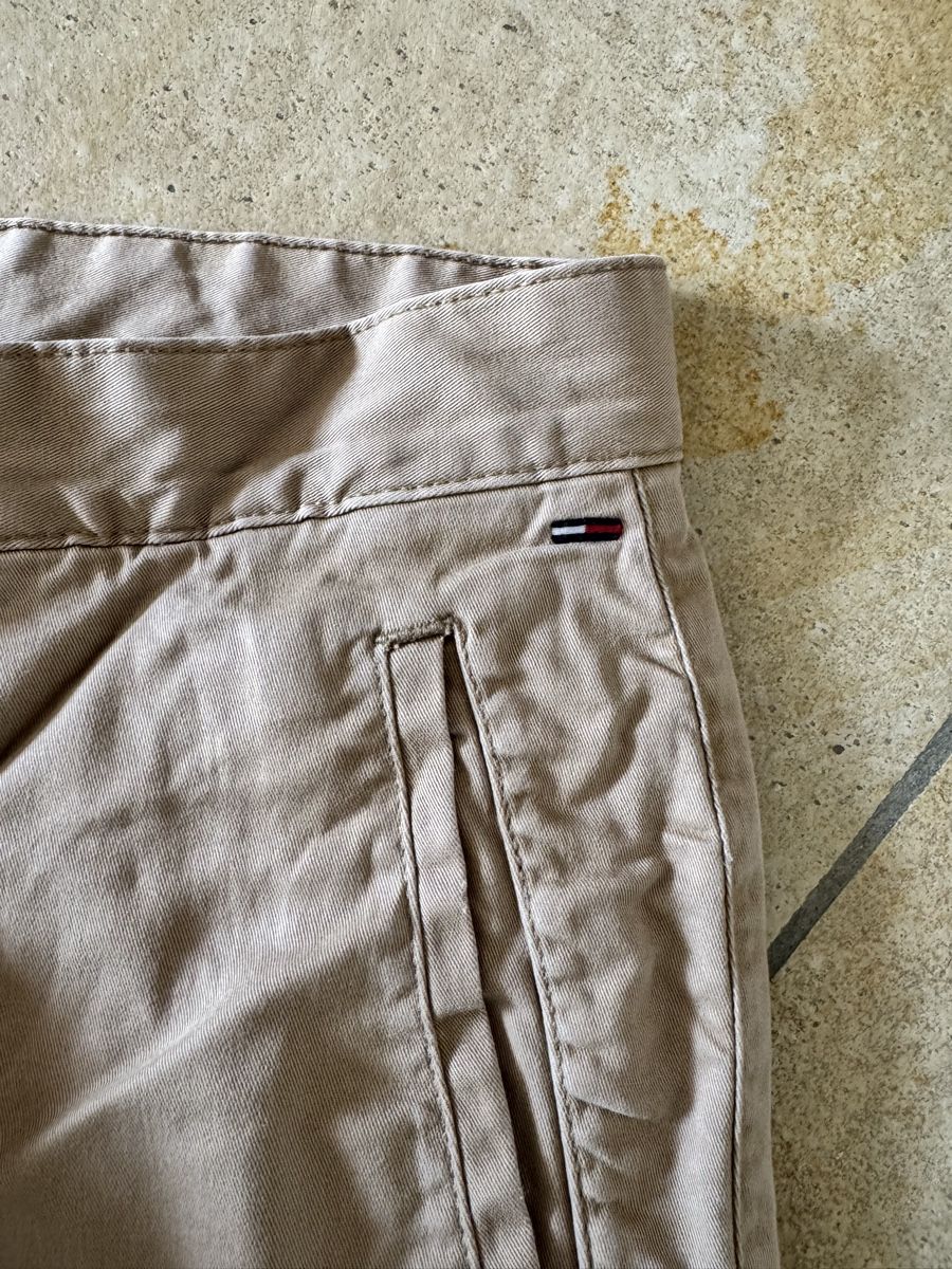Tommy Hilfiger Pantaloni: Tommy Hilfiger Chino – Usato da Schaffhausen venduto da lemark 2