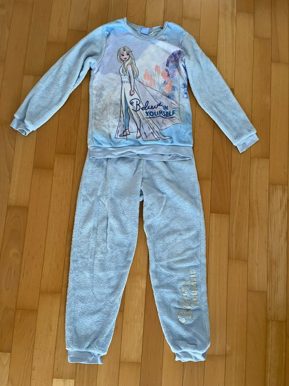 Disney Pigiama & Simili: Frozen - Die Eiskönigin-Set, Grösse 134/140 – Usato da Muttenz venduto da Juvenile33 5