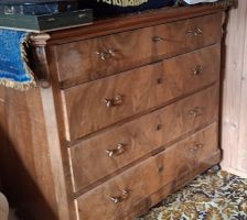 Antike Kommode, Nussbaumholz, 4 Schubladen, Vintage Look!...