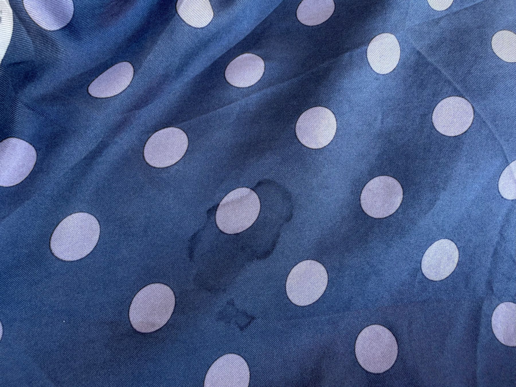 Burberry Taschen für Damen: Burberry Clifton – Gebraucht aus Steinen von FIN 9