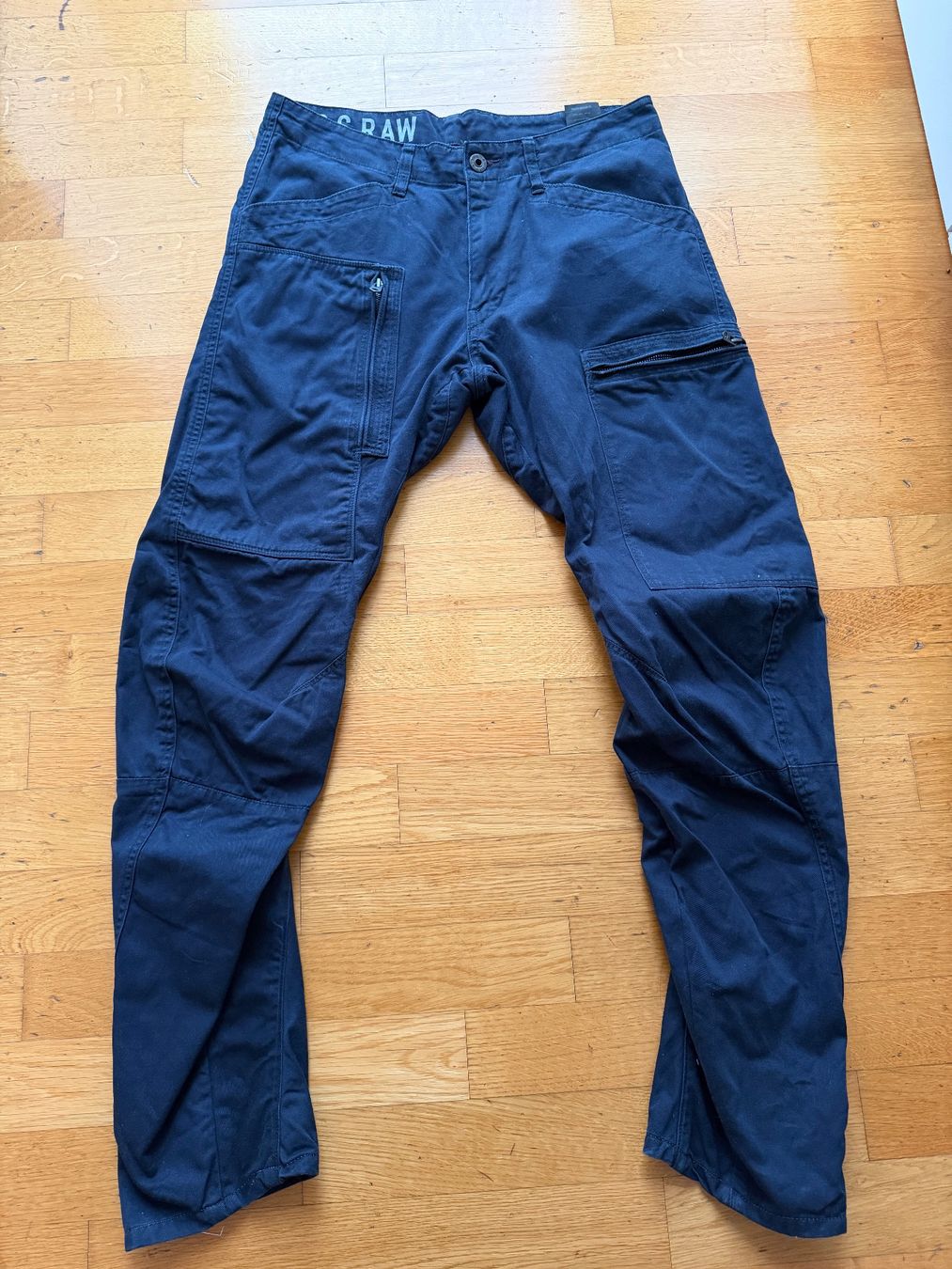 G-Star Pantalons: G Star Hose speziell – D'occasion à St.Gallen par bubo2008