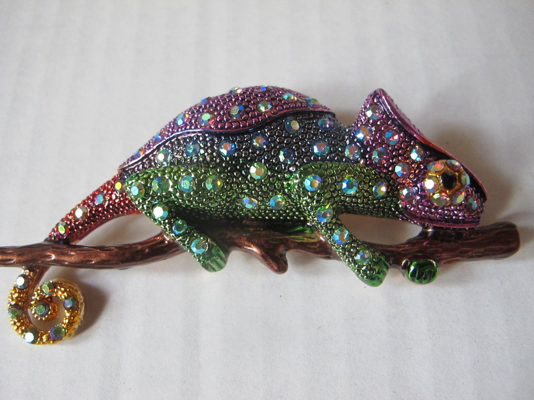 Broches & Aiguilles: Chamäleon Brosche, Modeschmuck, Multicolor Strass – Neuf (Voir description) à Löhningen par Chimae67 3