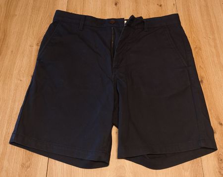 Kurze Hose dunkelblau, Gr.32