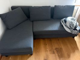 Gemütliches Ecksofa, grau, gut erhalten – ideal für dich!