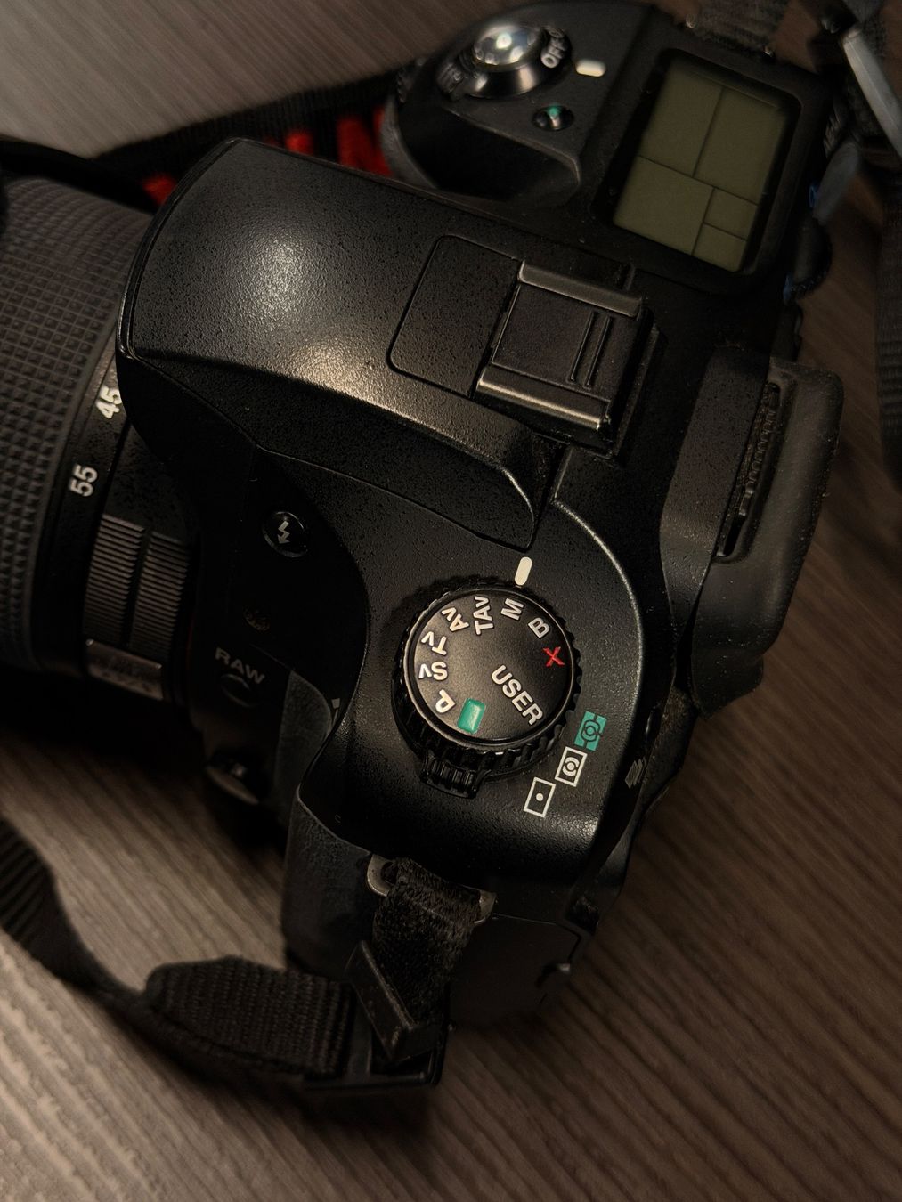 Pentax Fotocamera: Pentax K10 mit Objektiv 18-55mm – Usato da Küsnacht ZH venduto da Icon21 4