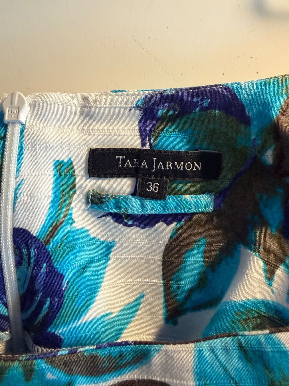 Tara Jarmon Vestiti: tara jarmon Sommerkleid – Usato da Luzern venduto da Lampion 5