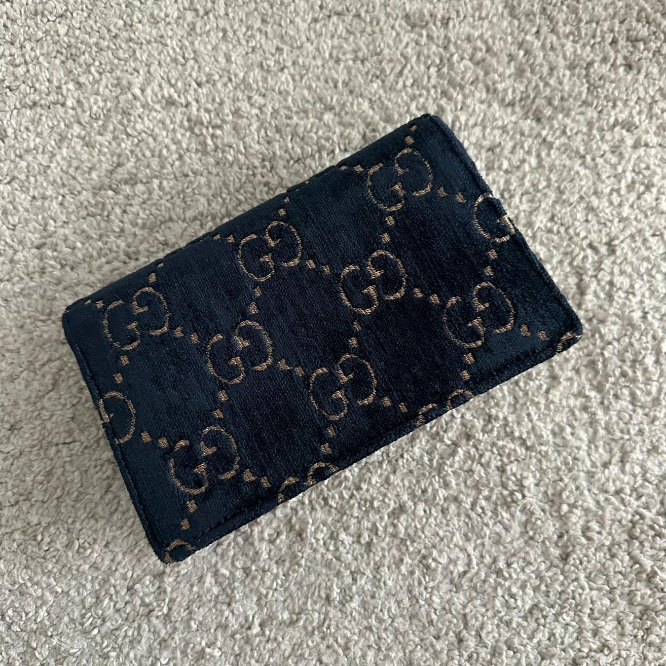 Gucci Borse da donna: mini Gucci en velours Dionysus – Usato da La Tour-de-Peilz venduto da DressingEKL 3