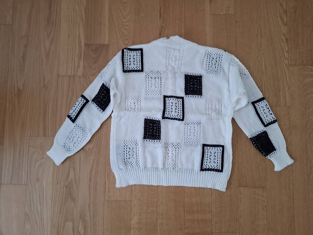 Pullover & Sweatshirts: Pullover – Neu und originalverpackt aus Root D4 von DMA02 2