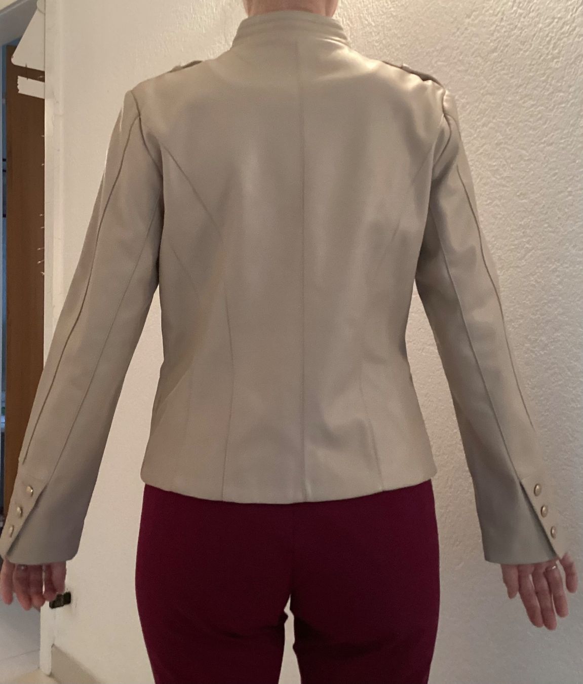 Giacche: Calvin Klein Jacke Lederoptik Neu – Nuovo (secondo la descrizione) da Niederbipp venduto da strubu69 2